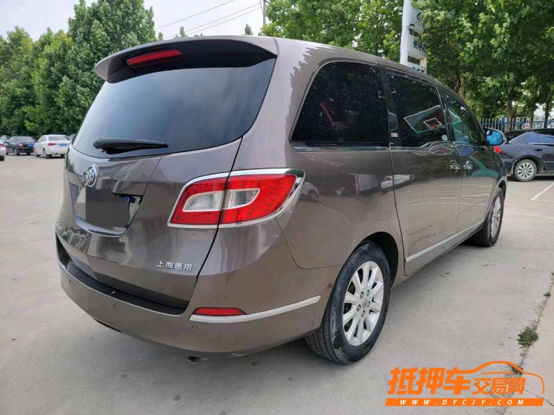 潍坊11年别克GL82