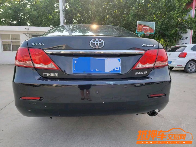 潍坊07年丰田凯美瑞1