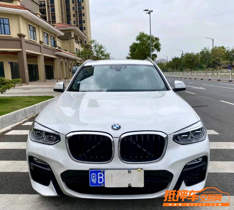 廣州19年寶馬X39