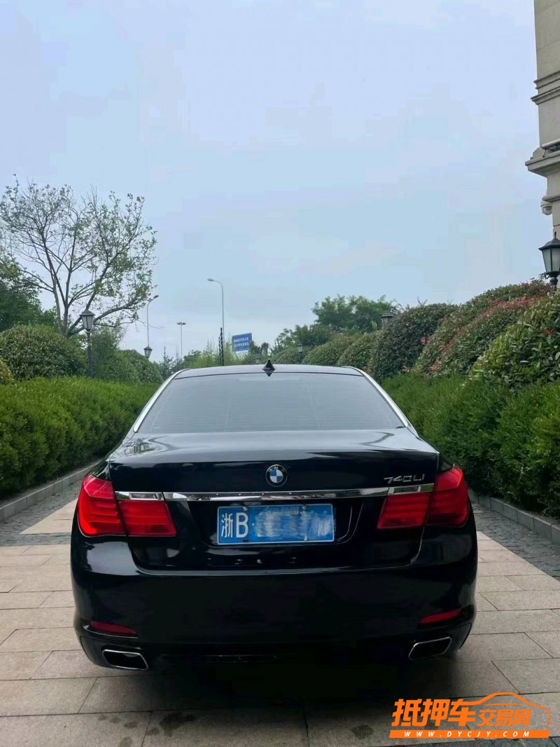 潍坊09年宝马7系6