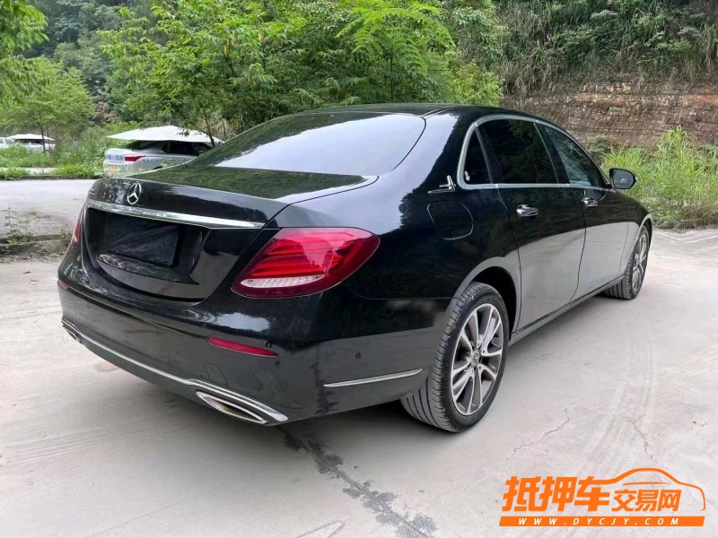 南寧18年奔馳E9
