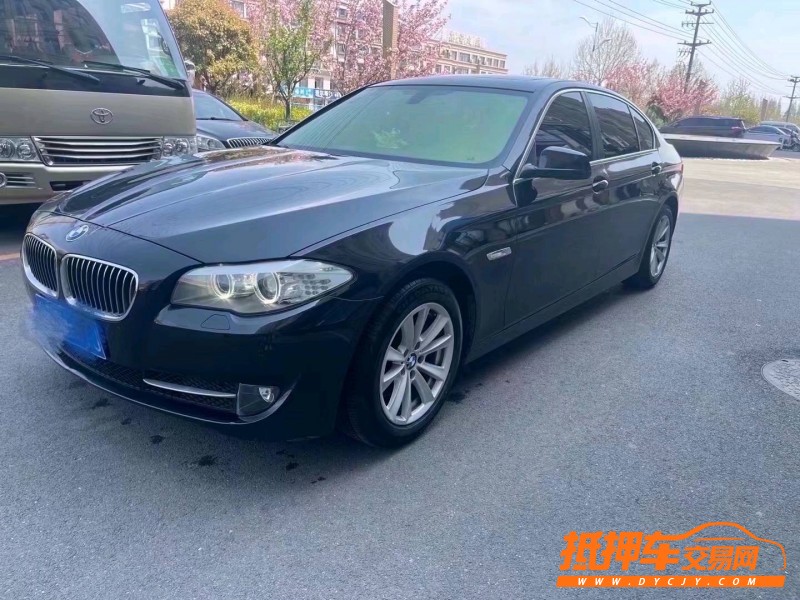 潍坊13年宝马5系3
