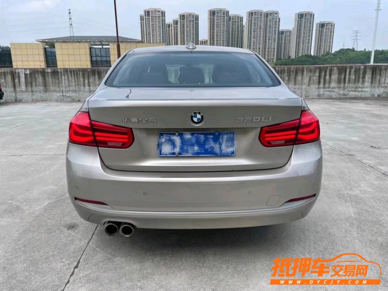 北京18年宝马3系3