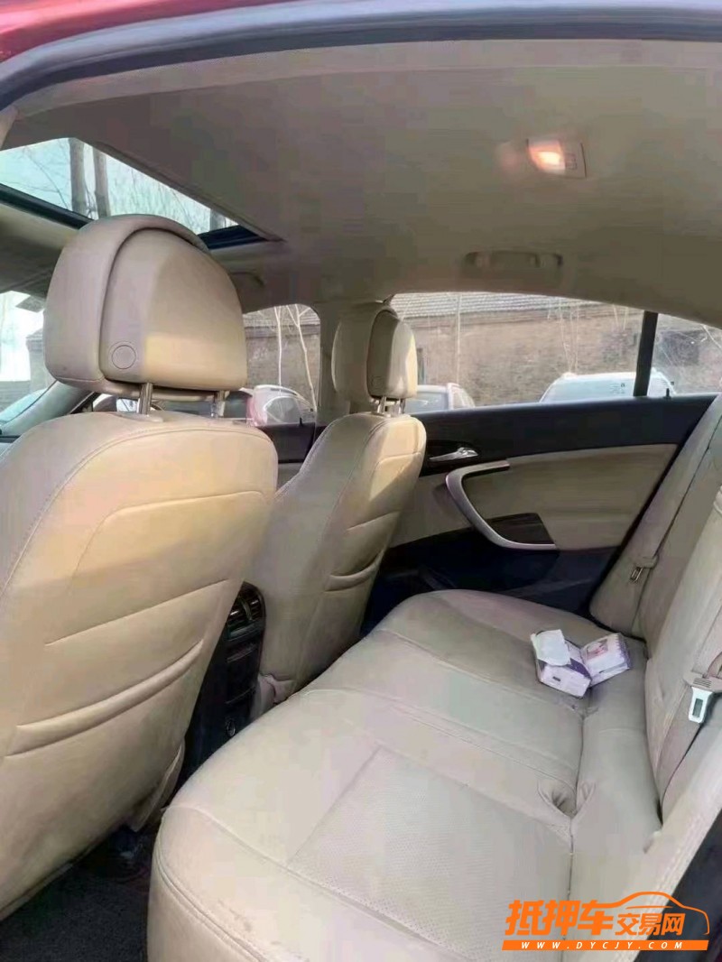 北京10年别克君威3