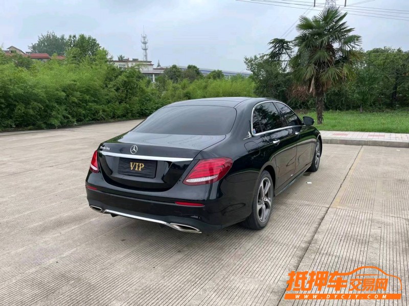 徐州19年奔驰E8
