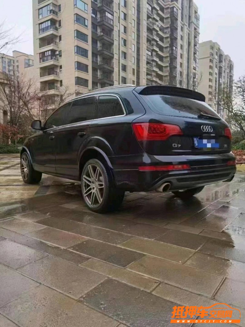 鄂州10年奧迪Q73