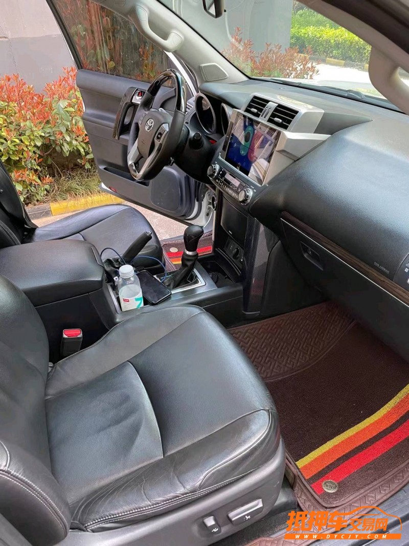 徐州17年丰田普拉多6