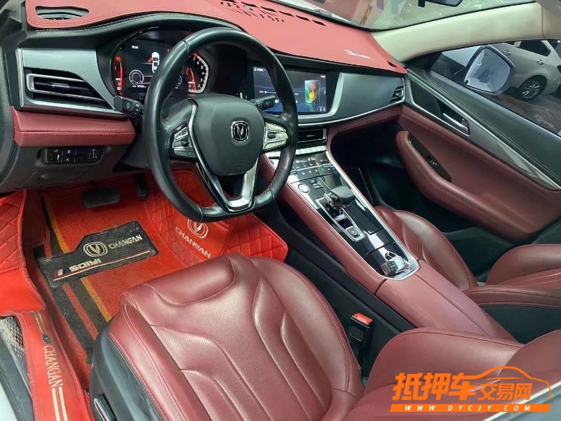 成都19年長安汽車CS855
