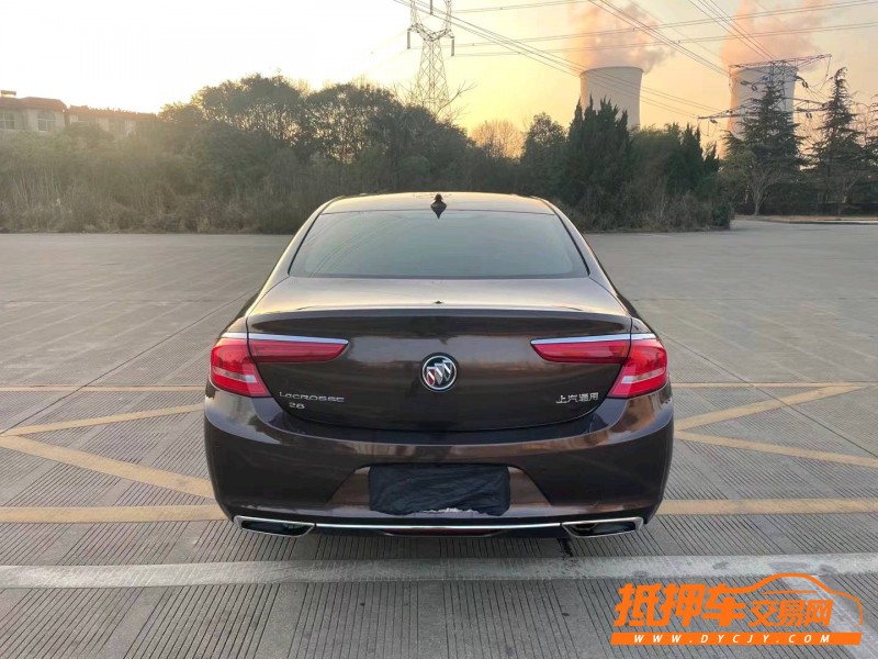 徐州16年别克君越8