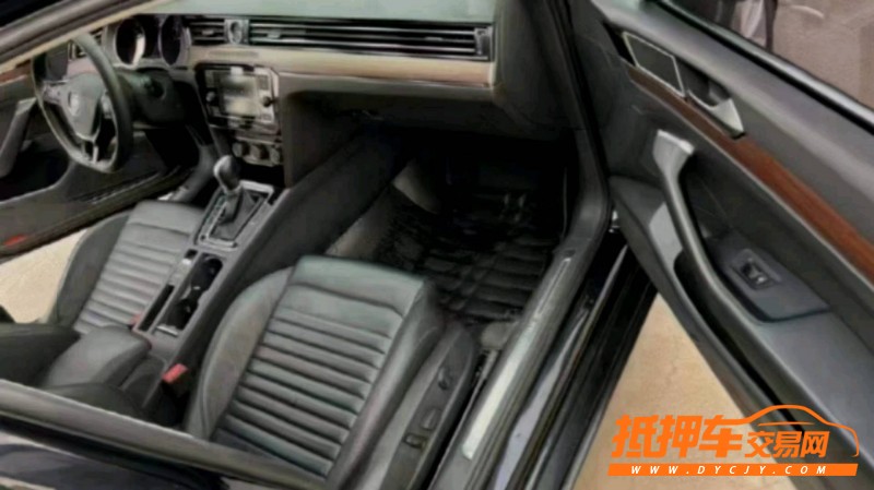 保定18年大众迈腾3