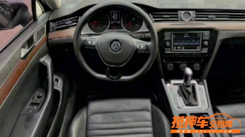 保定18年大众迈腾5