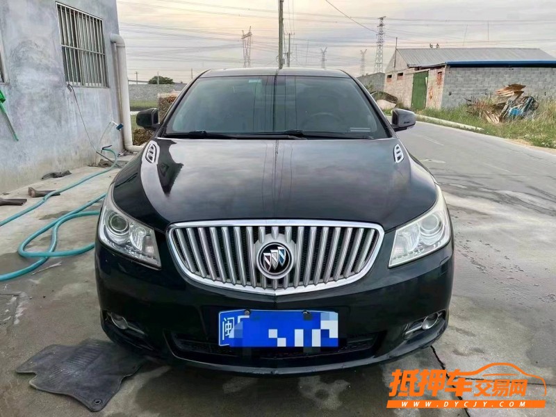 烟台10年别克君越1