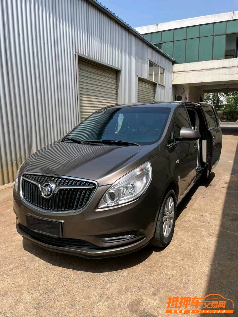 徐州18年别克GL82