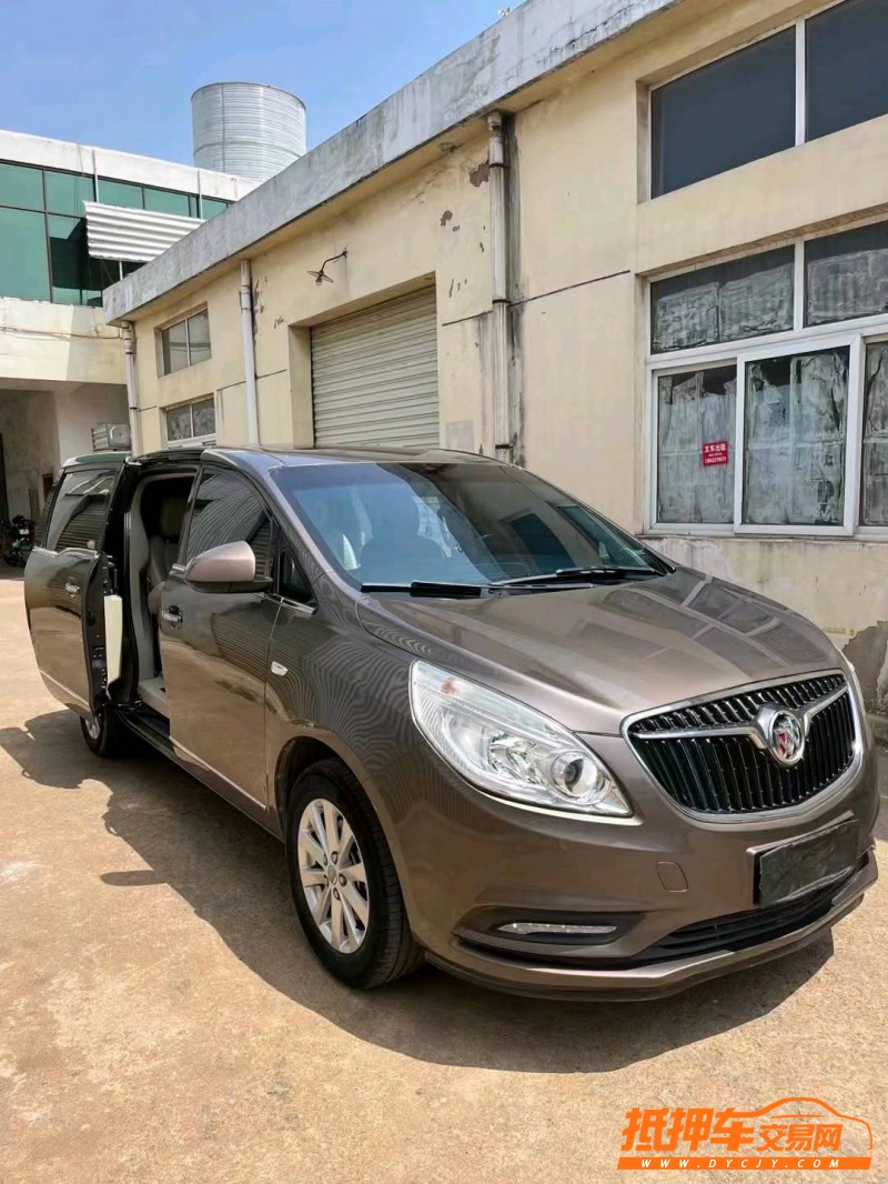 徐州18年别克GL83
