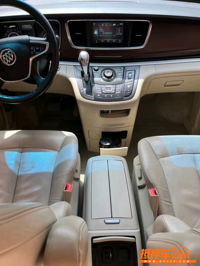 徐州18年别克GL84