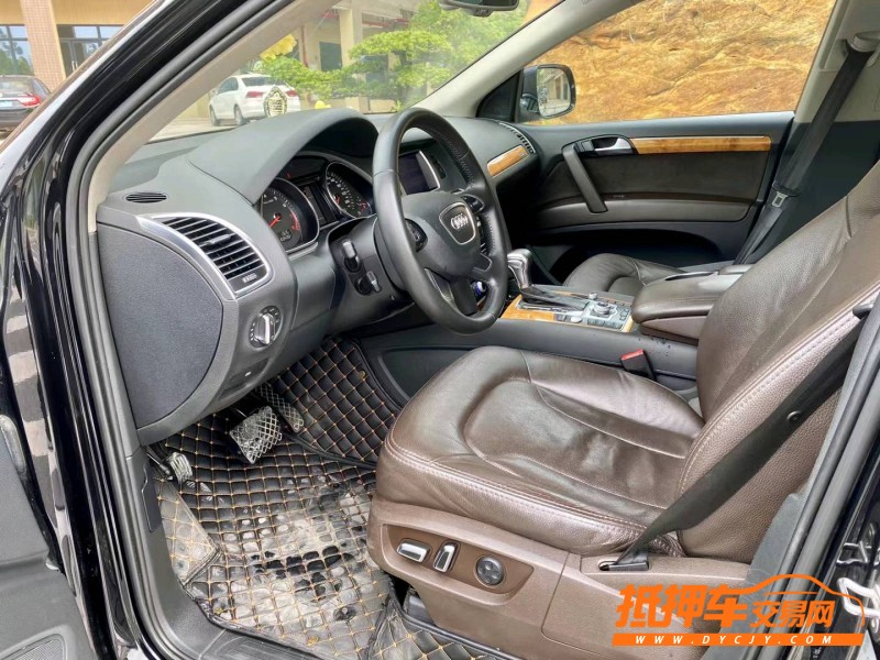 廣州13年奧迪Q72