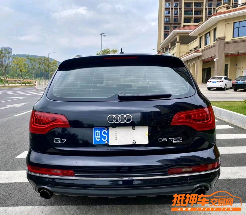 廣州13年奧迪Q71