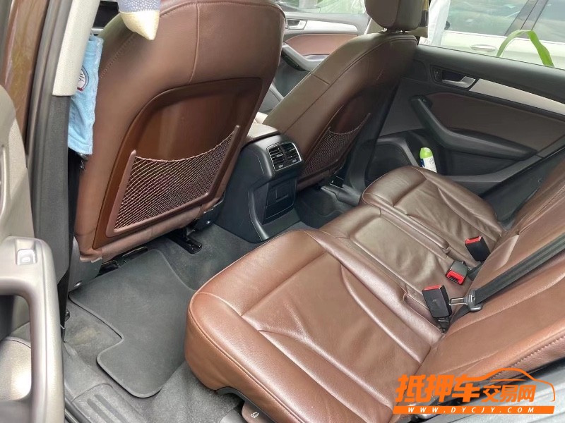 廣州15年奧迪Q53
