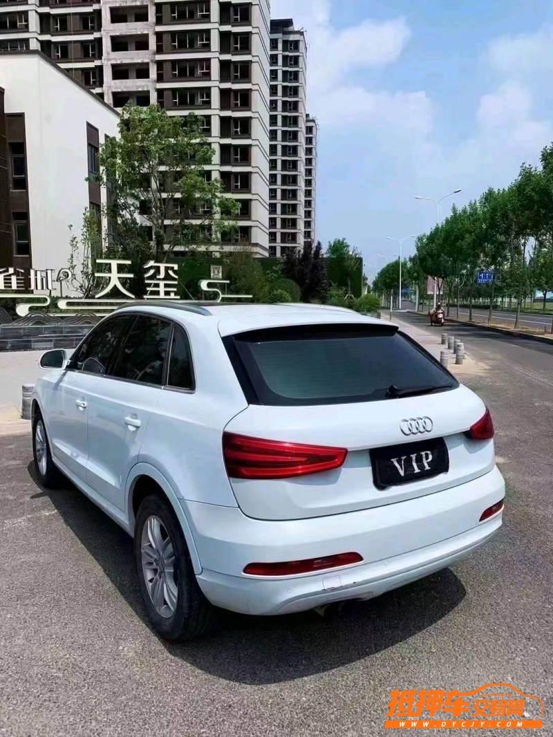 邢臺15年奧迪Q38