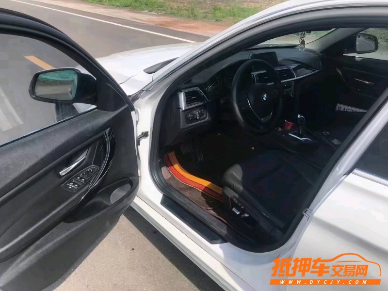潍坊17年宝马3系6