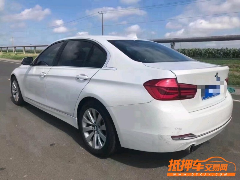 潍坊17年宝马3系2
