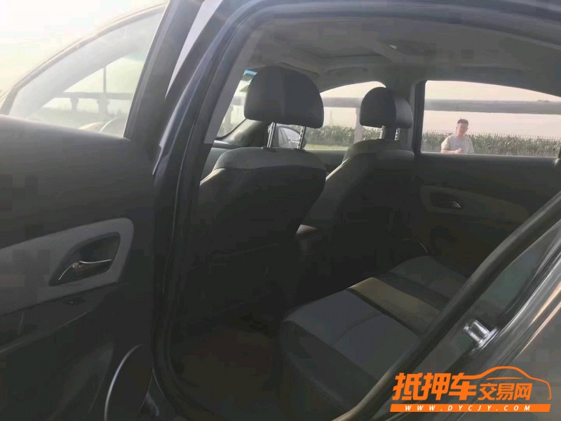 潍坊13年雪佛兰科鲁兹5