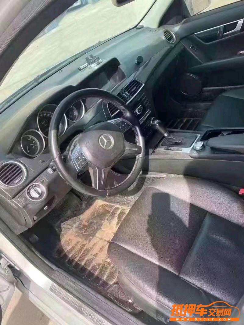 济宁13年奔驰C7