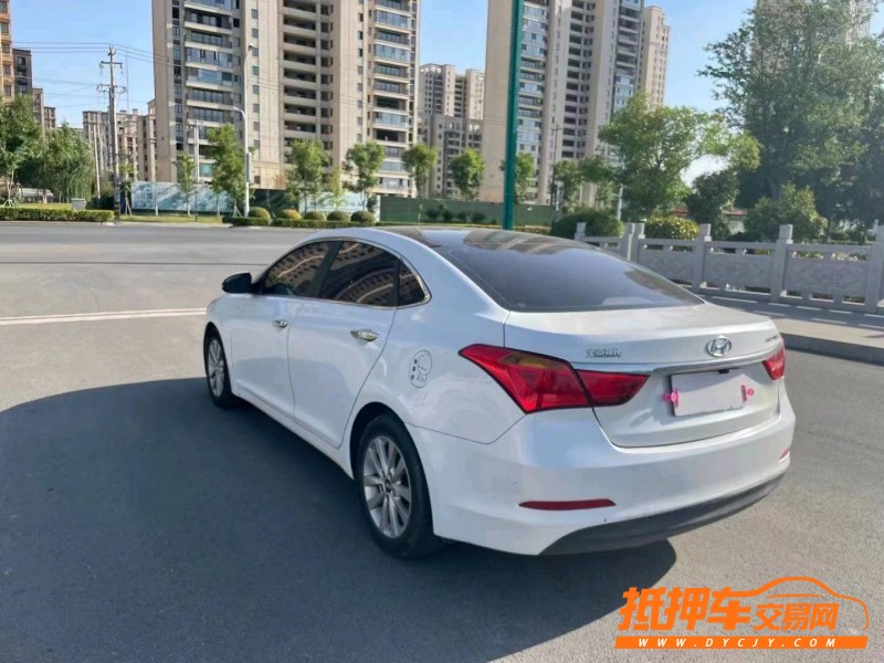 徐州14年现代名图5