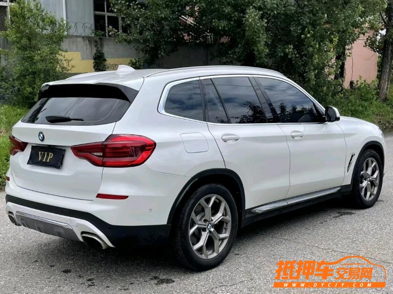 青岛19年宝马X38