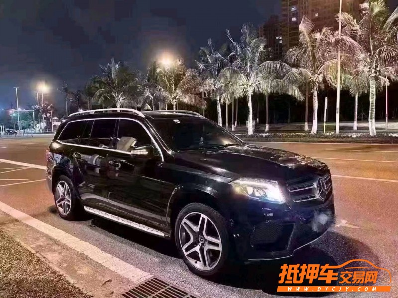 北京19年奔驰GLS2