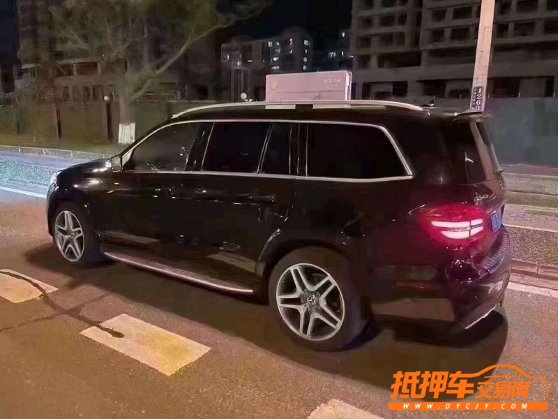 北京19年奔驰GLS3