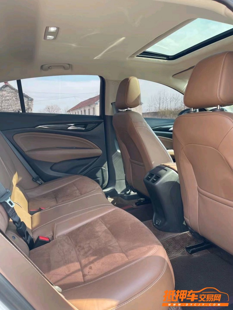 临沂19年别克君威2