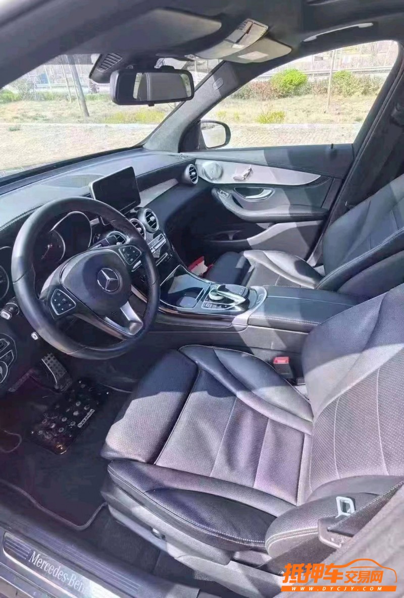 北京17年奔驰GLC2