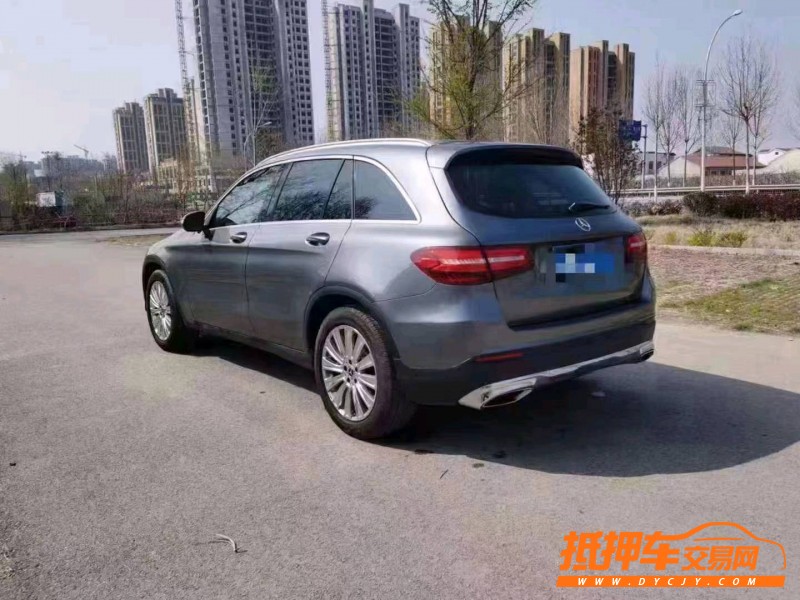 北京17年奔驰GLC3