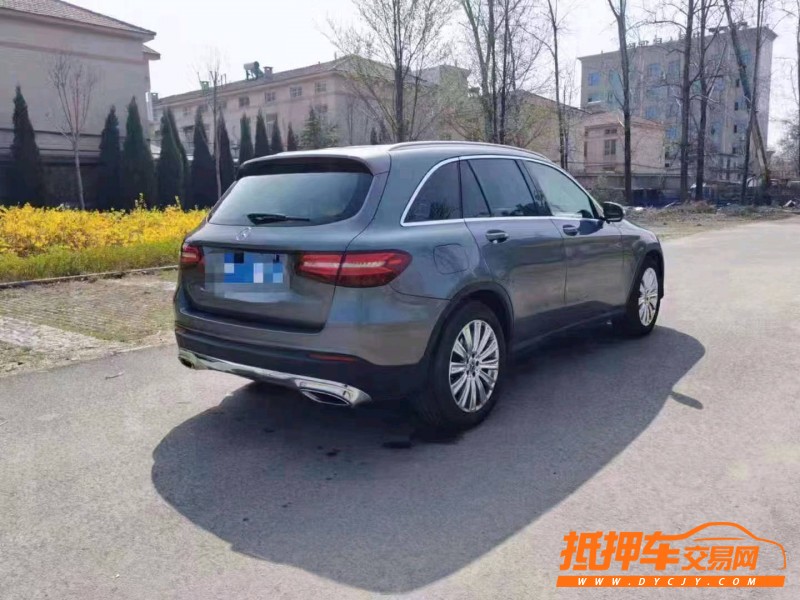 北京17年奔驰GLC7
