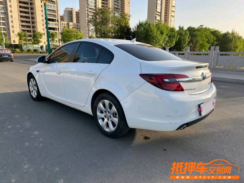 徐州16年别克君威4