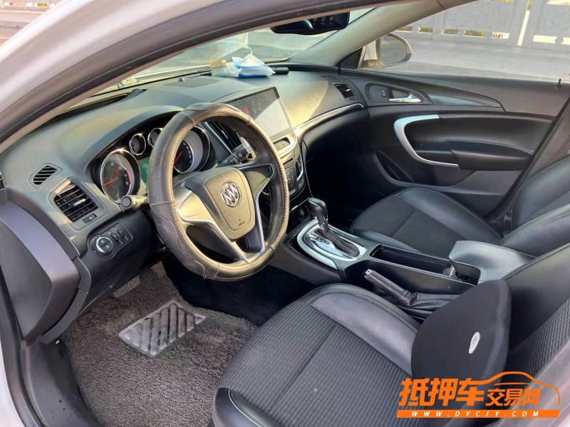 徐州16年别克君威3