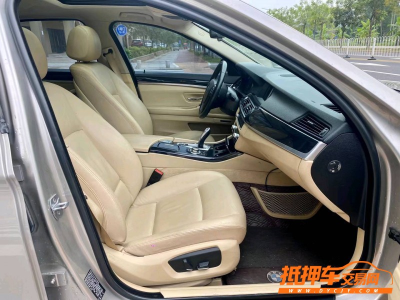 广州15年宝马5系3