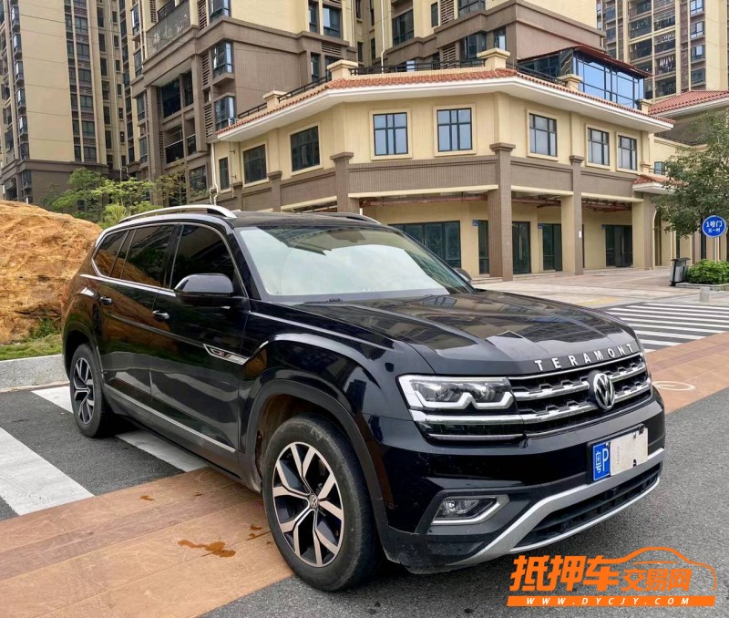 广州17年大众途昂8