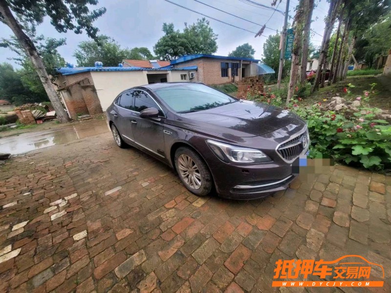 烟台17年别克君越8