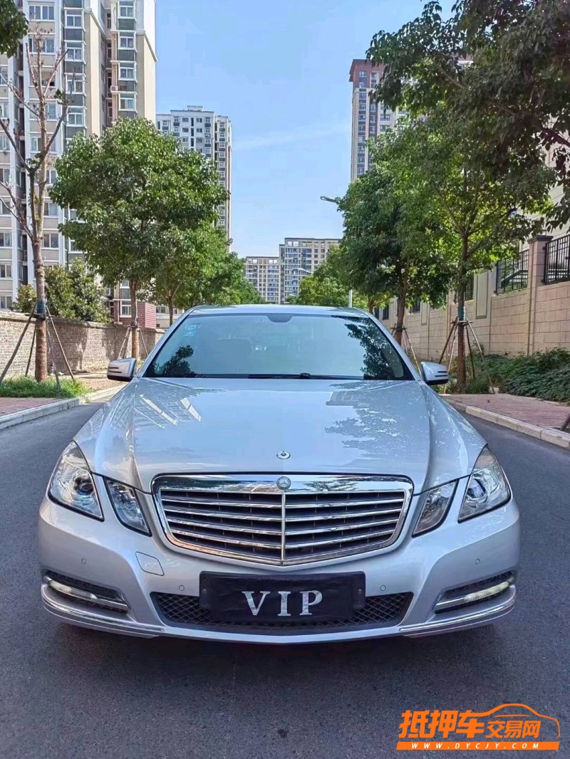 潍坊17年别克君越1