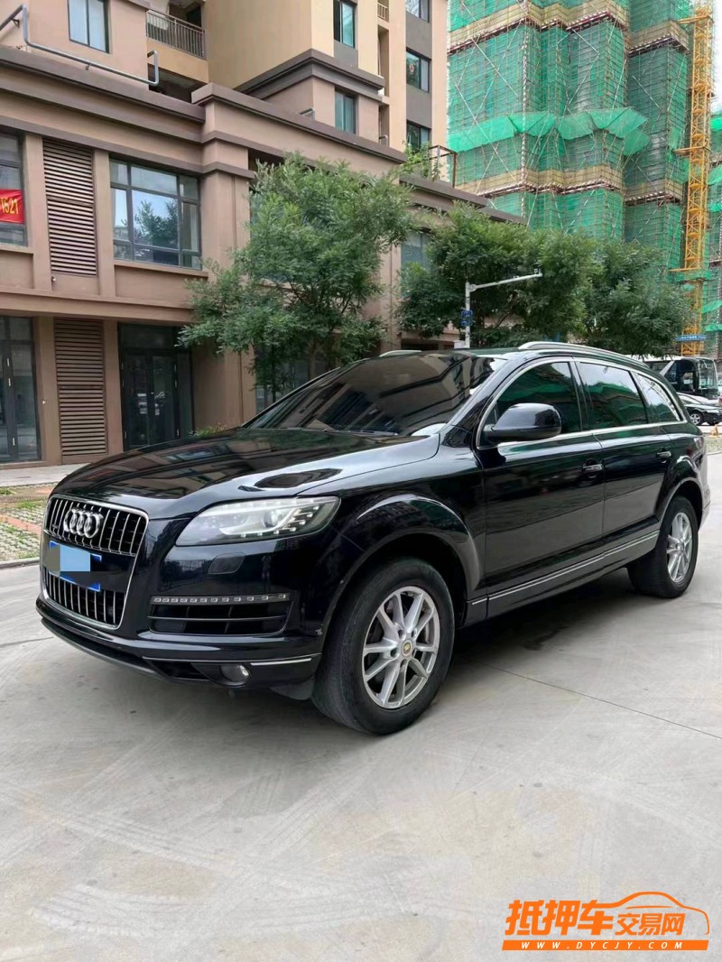 濰坊11年奧迪Q73