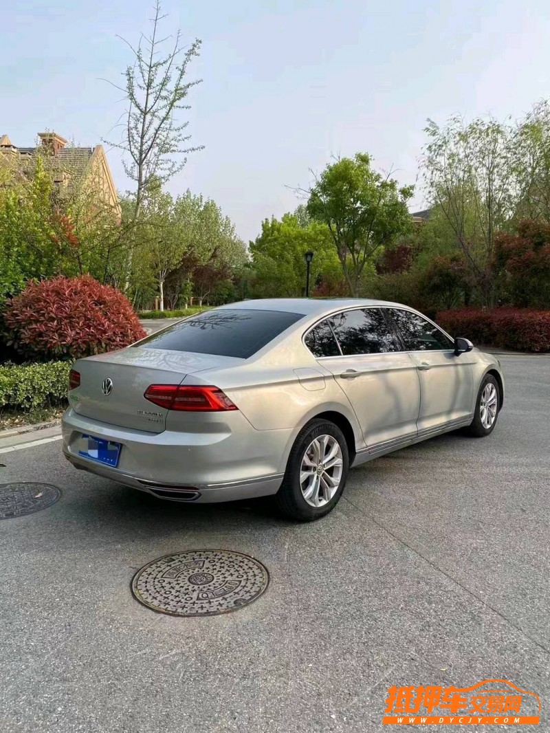 潍坊17年大众迈腾4