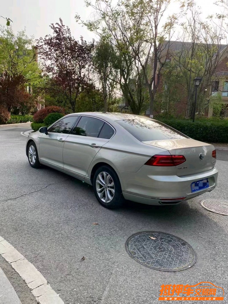 潍坊17年大众迈腾7