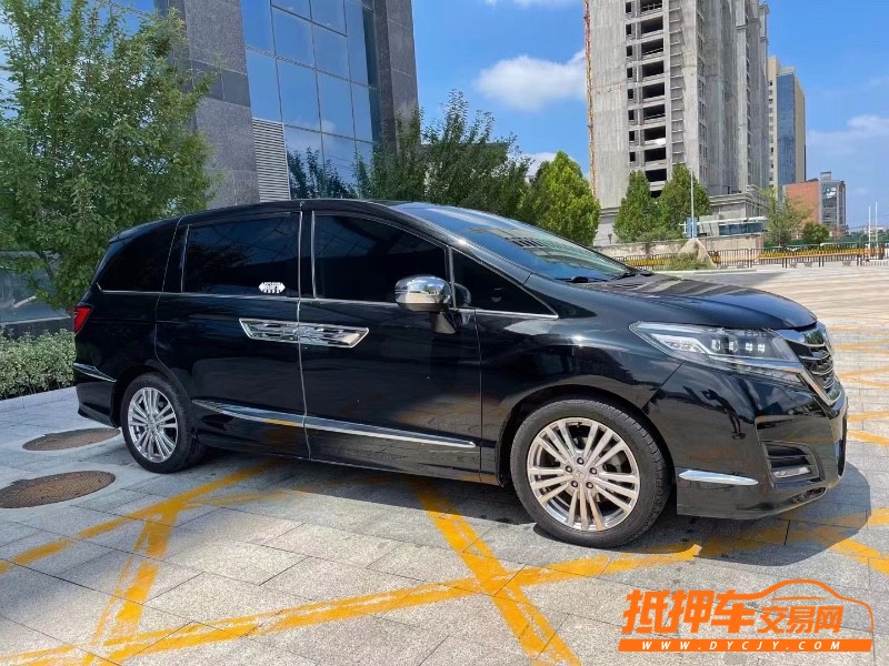 青岛17年本田艾力绅5