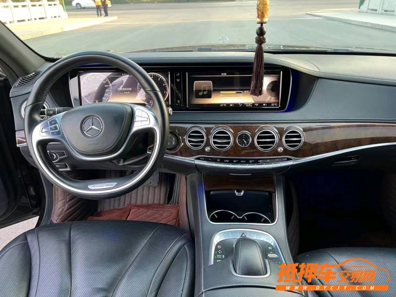徐州14年奔驰S8