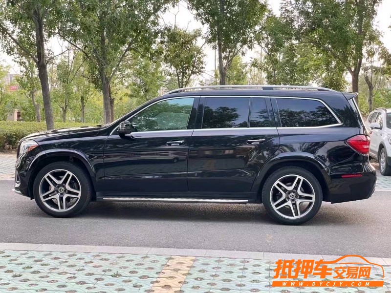 北京19年奔驰GLS3