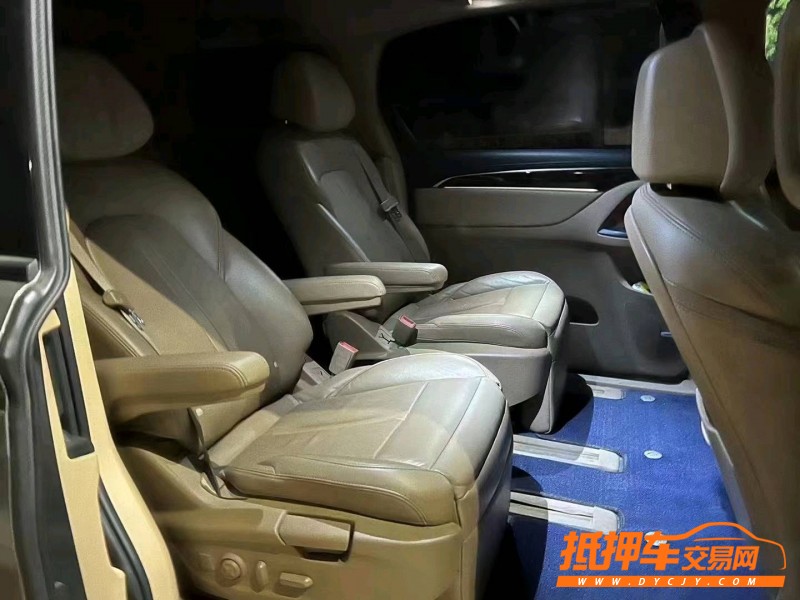 北京17年别克GL86