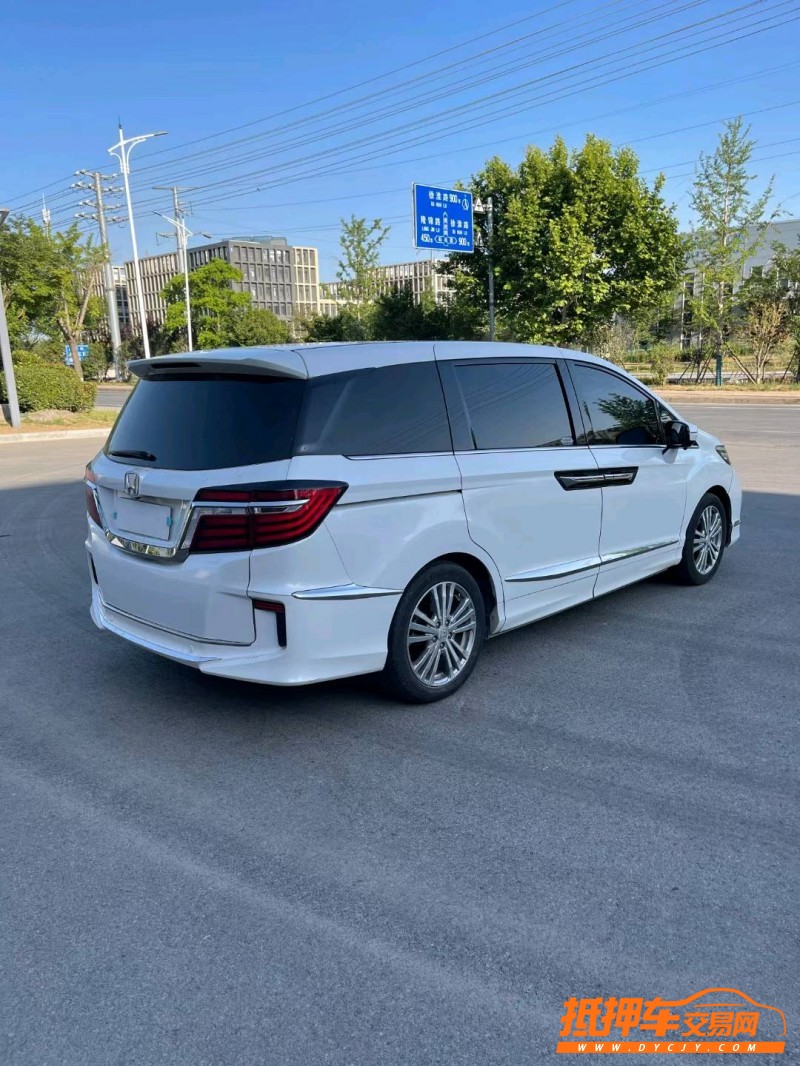 徐州17年本田艾力绅5