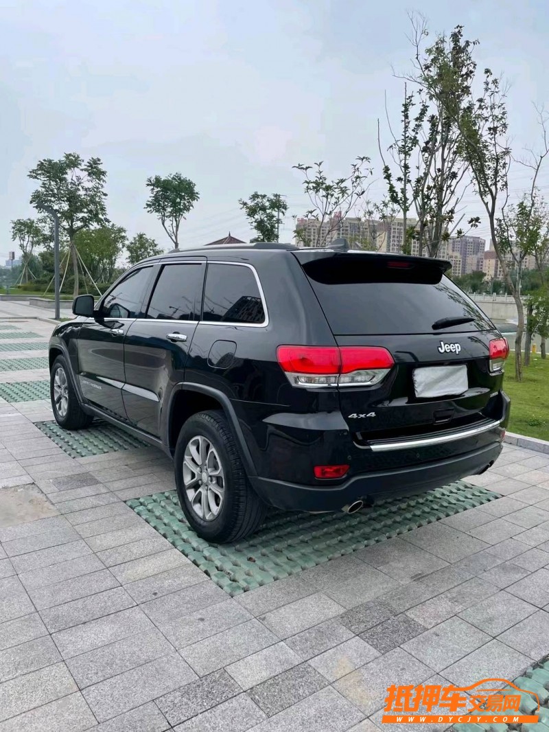 徐州14年Jeep大切諾基4